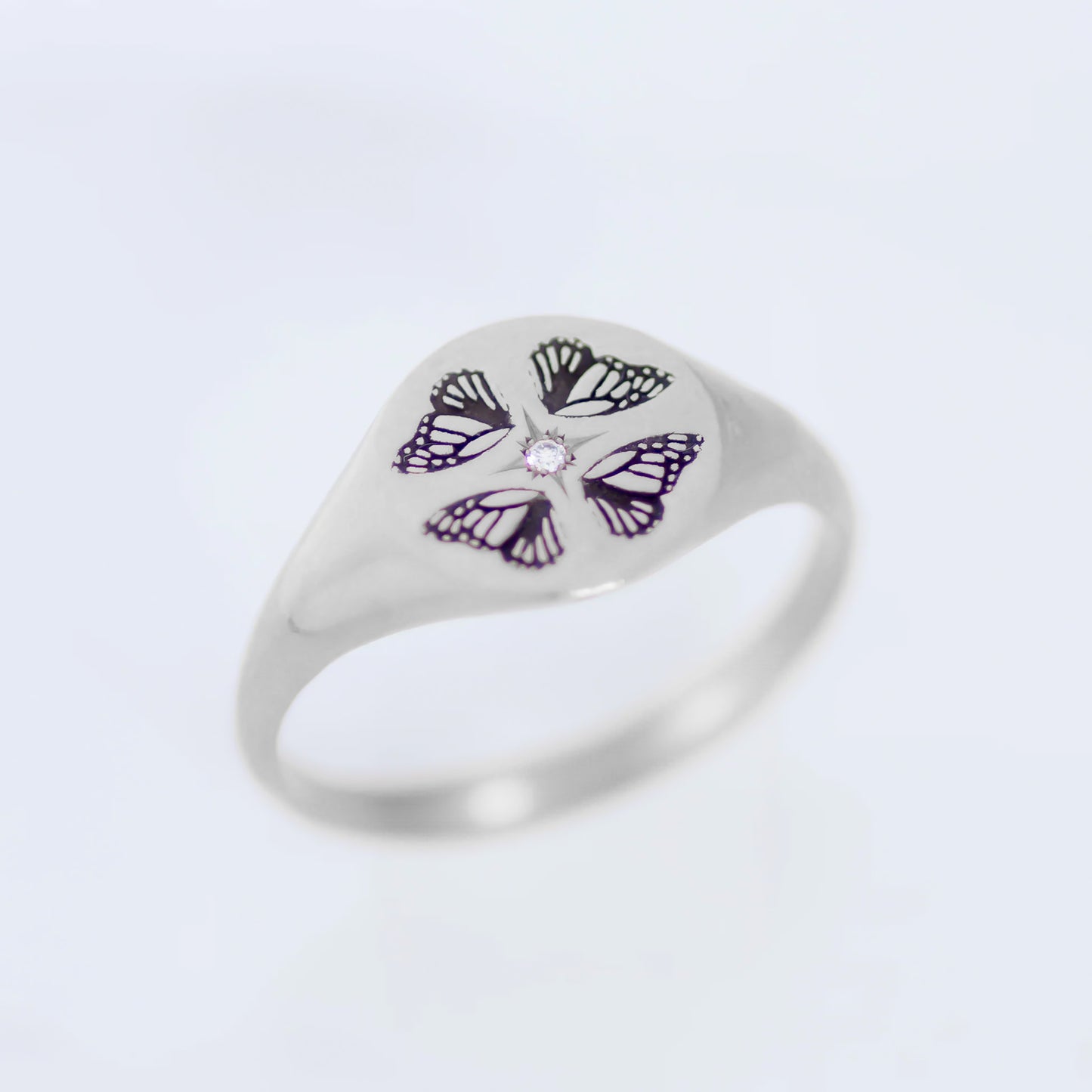 Butterfly Wings signet ring silver