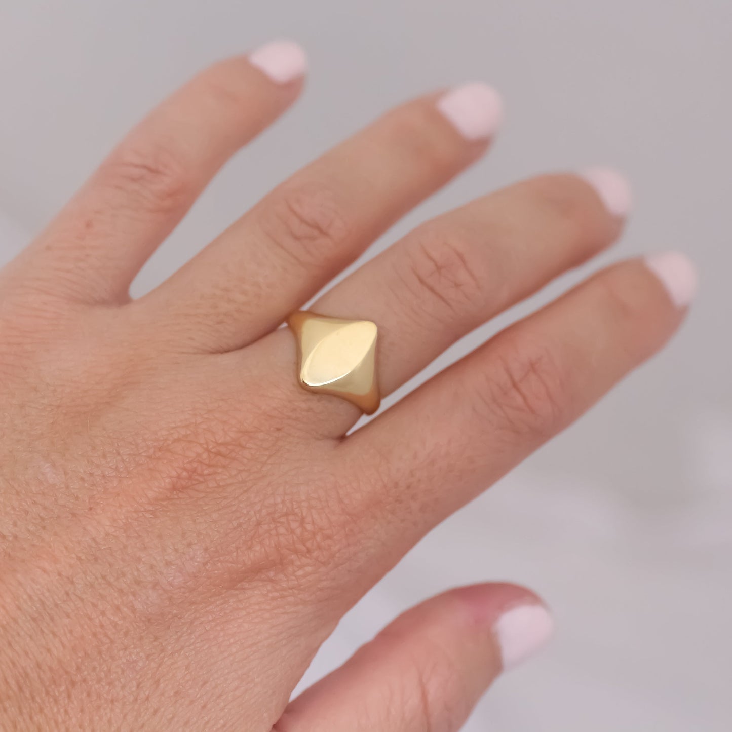 Marquise Signet ring 14k Gold
