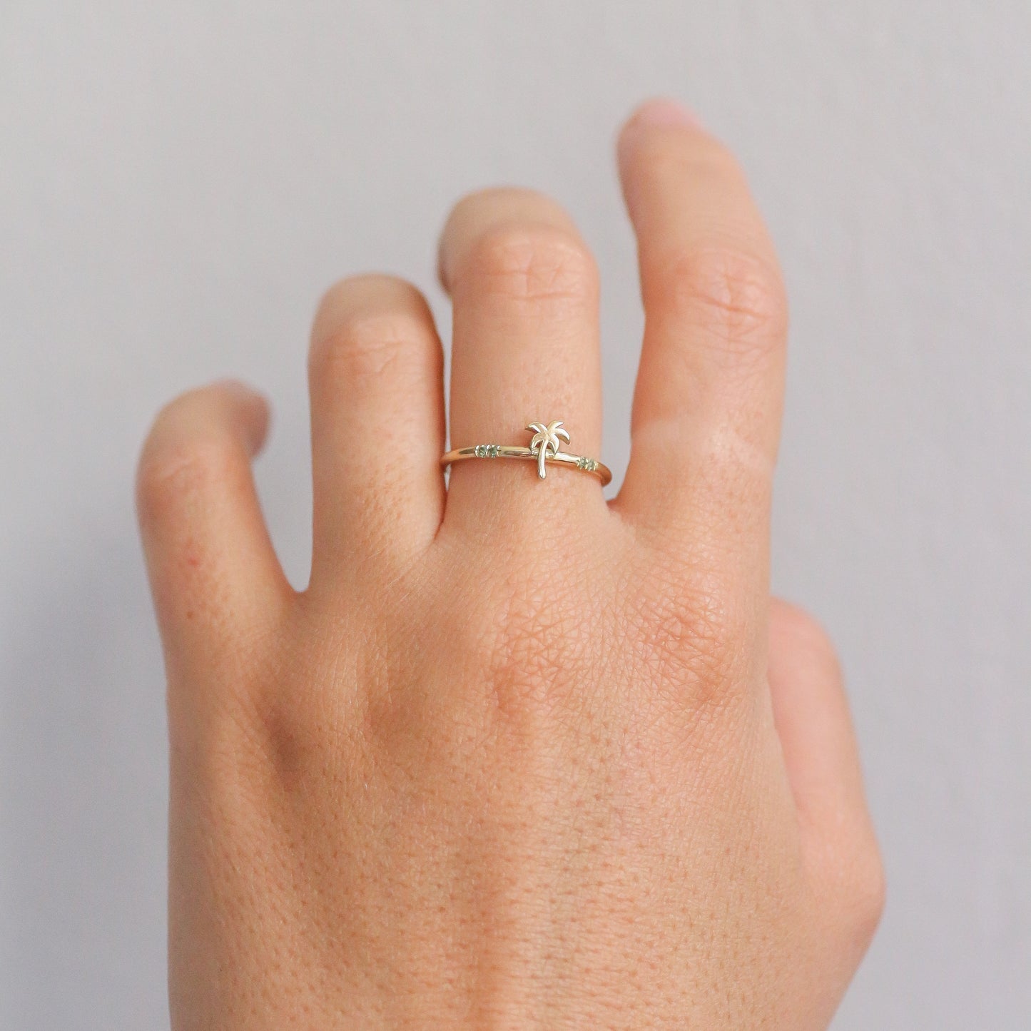 Palm Tree Emerald ring 14k gold