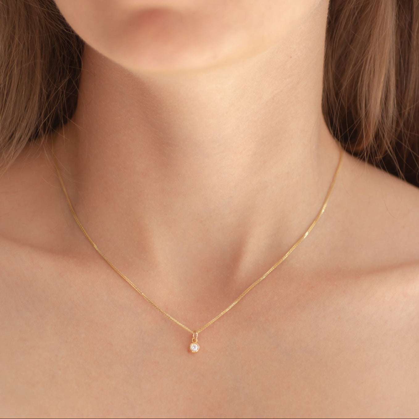 Birthstone Charm Necklace Round 14k gold