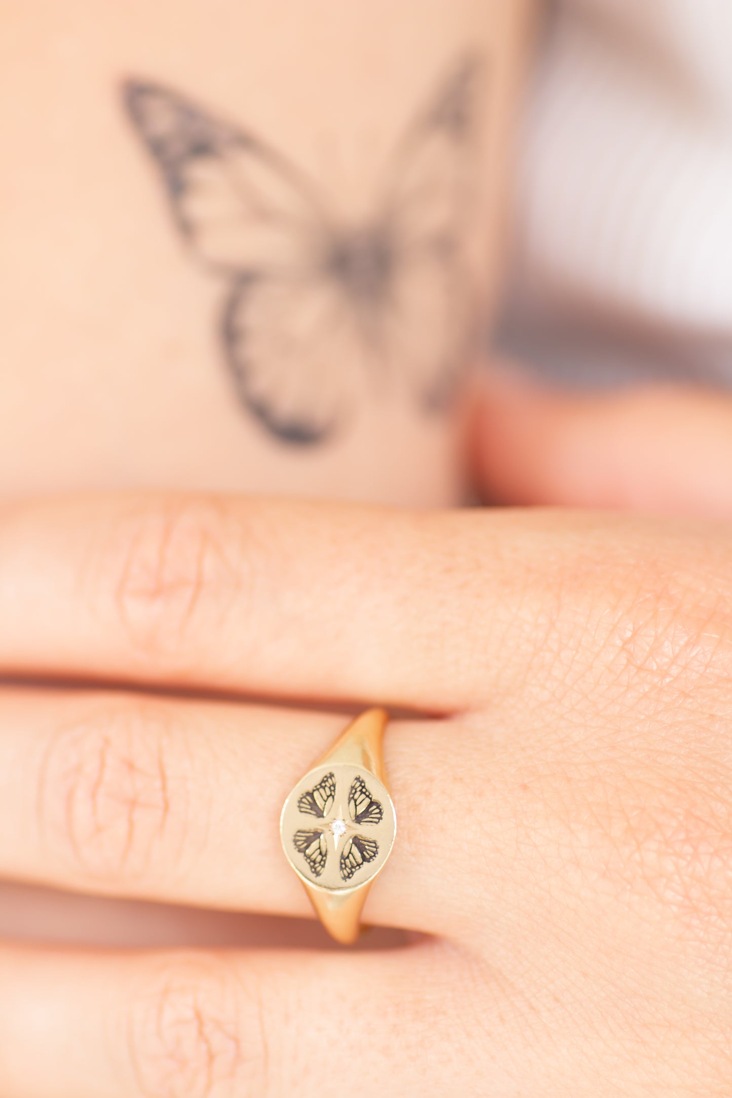 Butterfly Wings signet ring 14k gold