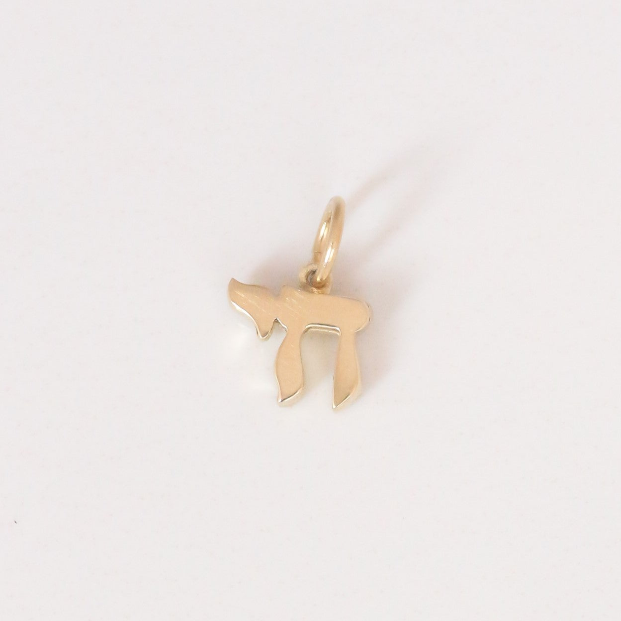 Chai pendant 14k gold