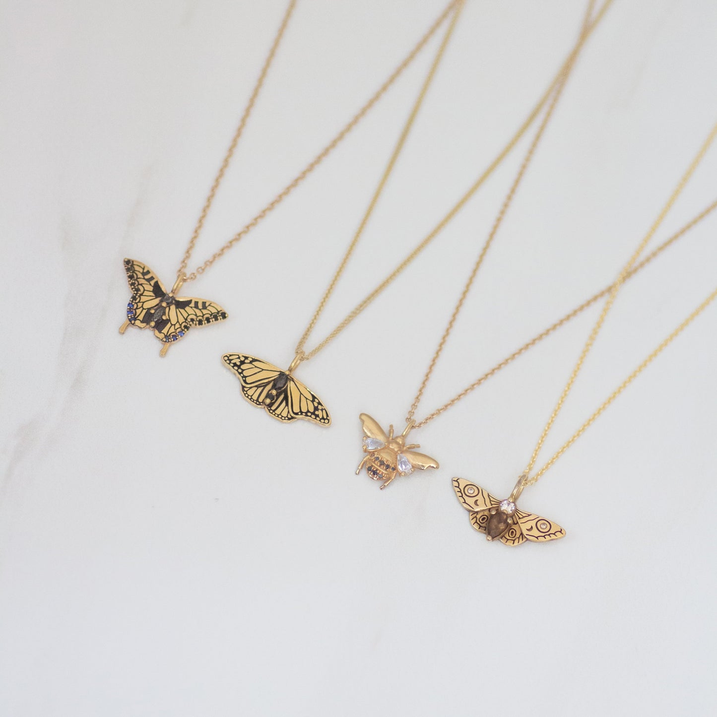 Bee Diamond Pendant 14k gold