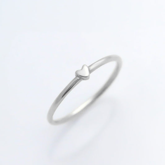 Tiny Heart ring silver