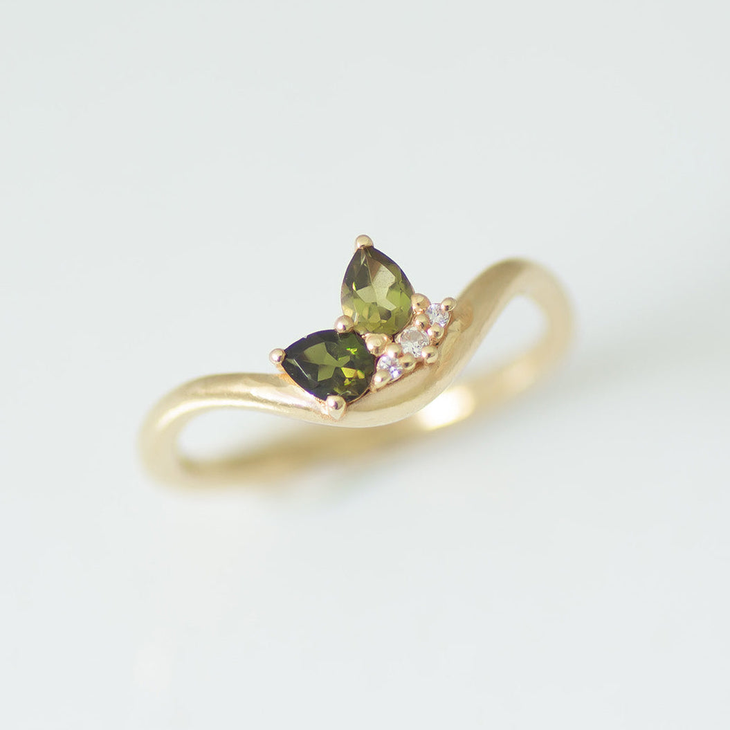 Meadow Cluster ring 14k gold