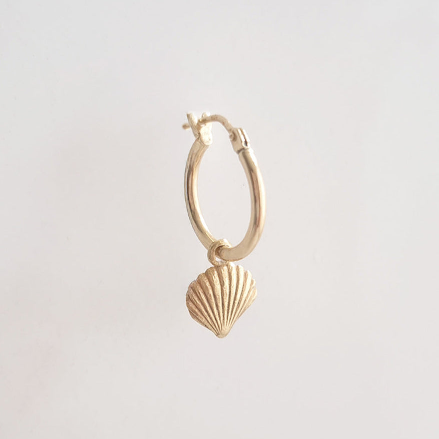 Seashell Mini Hoop 14k gold