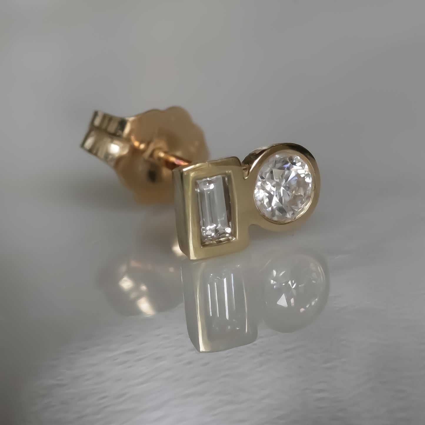 Geometric Diamond stud