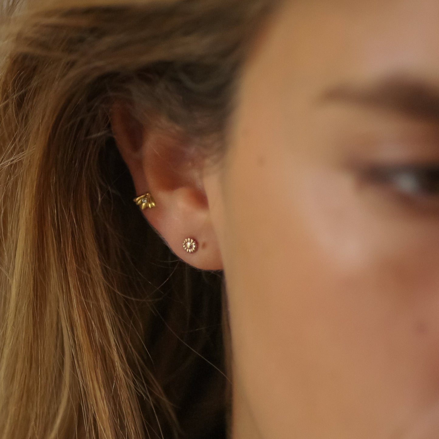 Bee & Sunflower Stud set