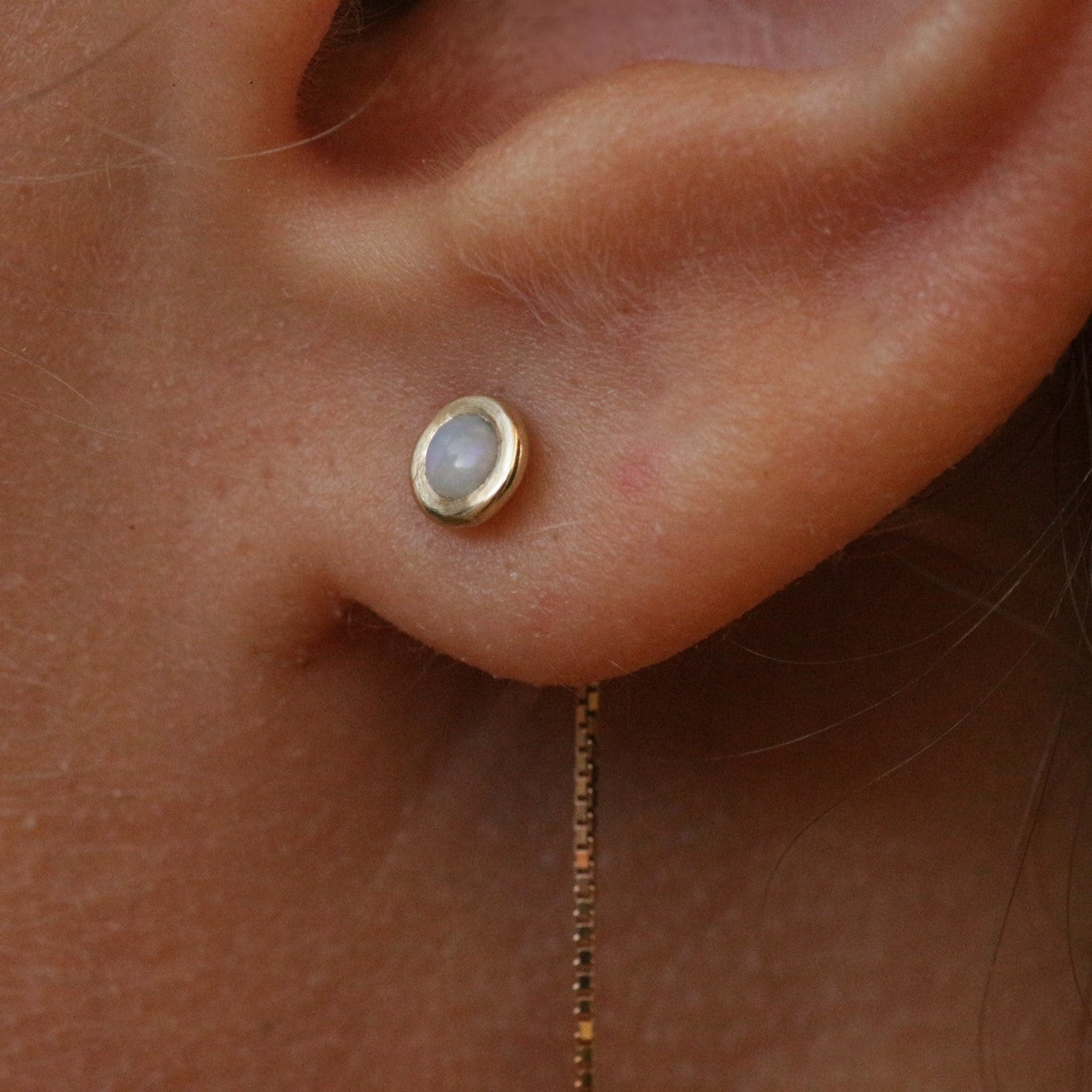 Opal chain stud 14k gold