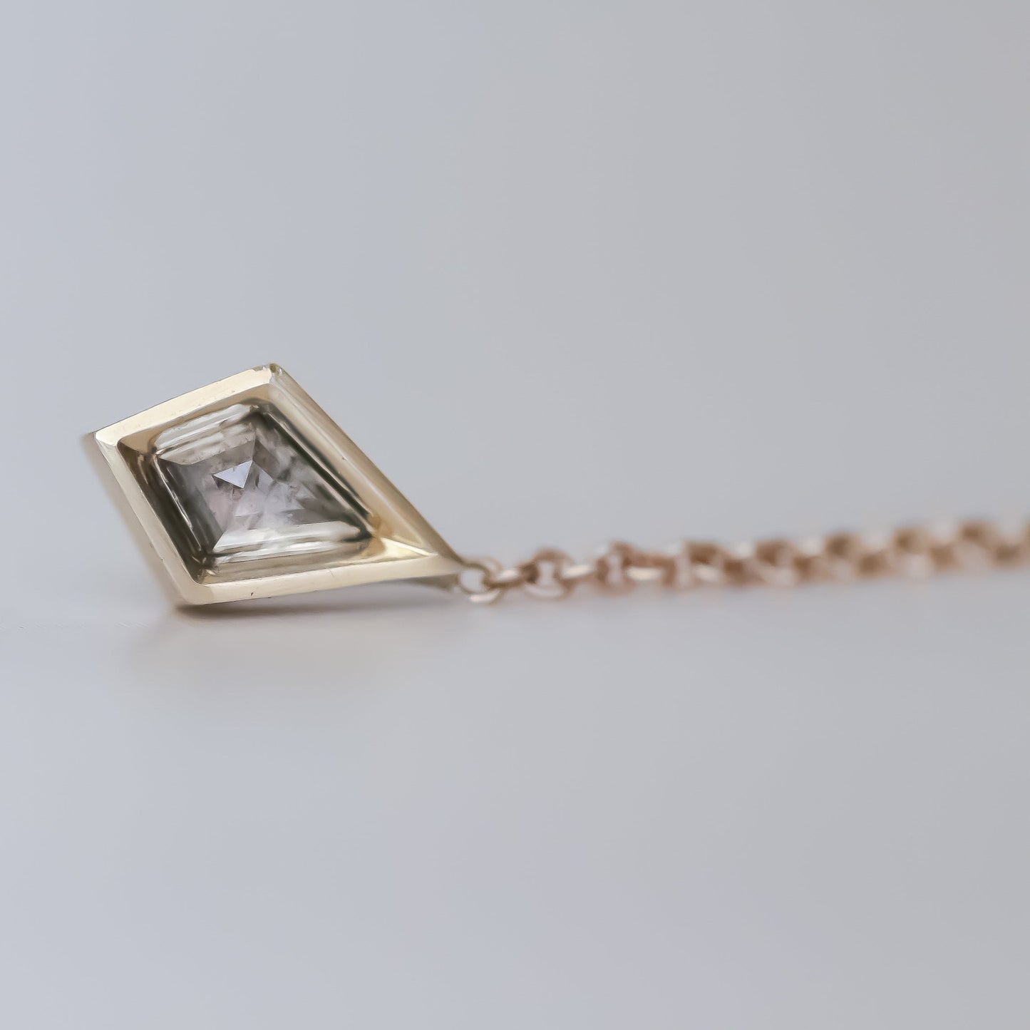 Kite Earring 14k gold